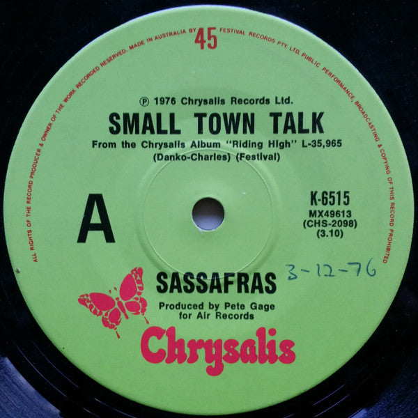 Sassafras : Small Town Talk (7", Single)