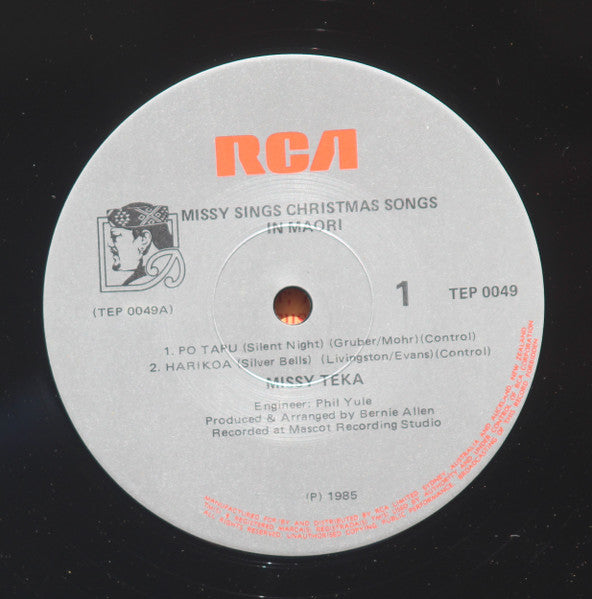 Missy Teka : Christmas Carols Sung In Maori (12", EP)