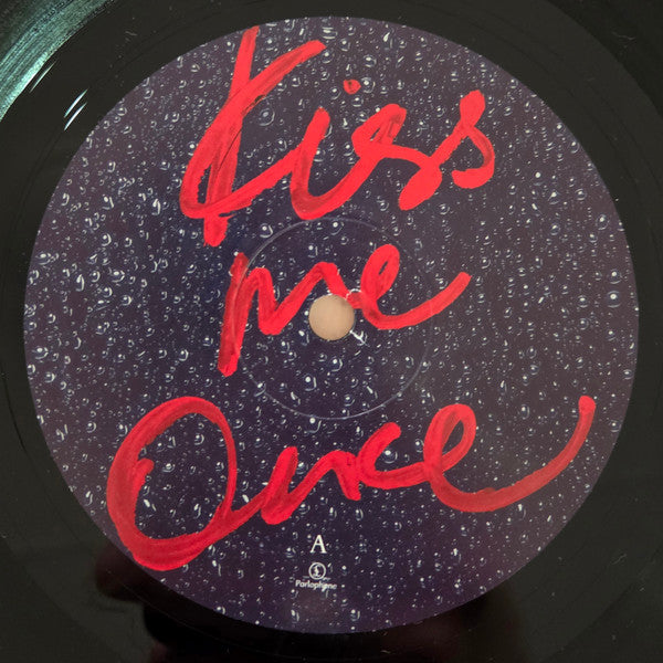 Kylie Minogue : Kiss Me Once (LP, Album, RE, Gat)