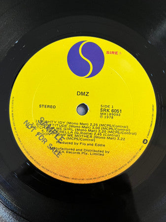 DMZ (2) : DMZ (LP, Album)