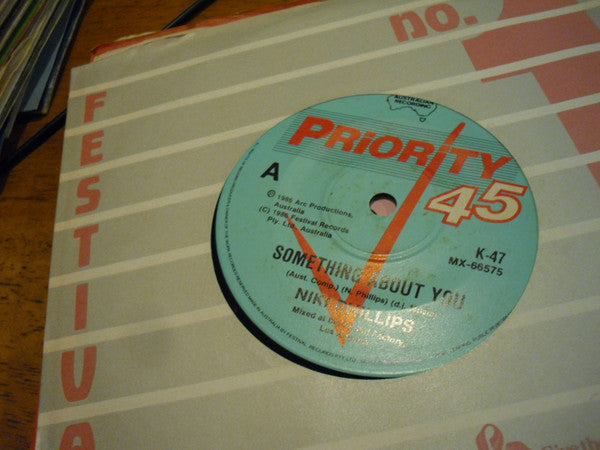 Niki Phillips : Something About You (7", Single)