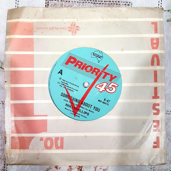 Niki Phillips : Something About You (7", Single)