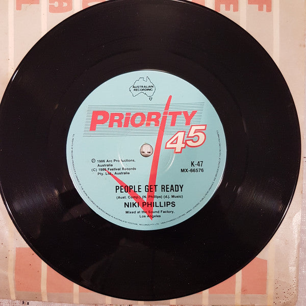 Niki Phillips : Something About You (7", Single)