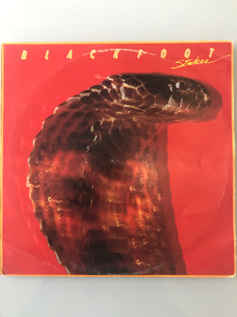 Blackfoot (3) : Strikes (LP, Album, SP)