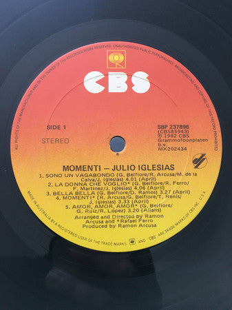 Julio Iglesias : Momenti (LP, Album)