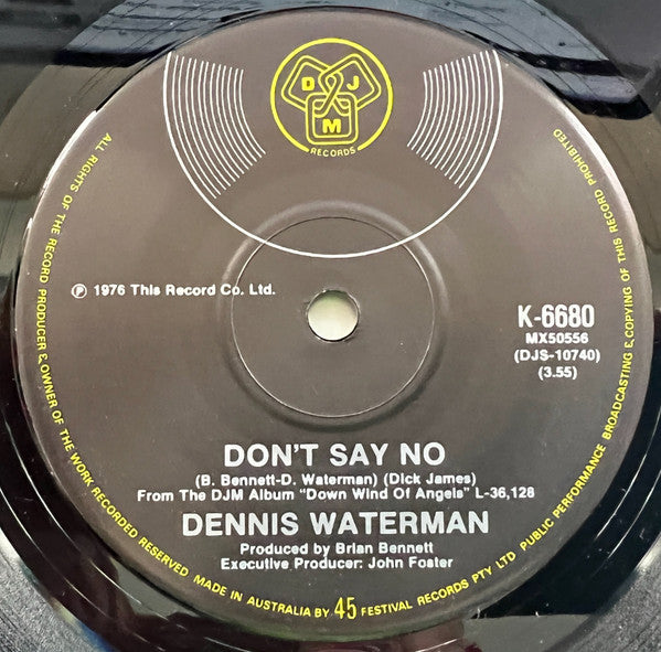 Dennis Waterman : Hooray For Curly Woolf (7", Single)