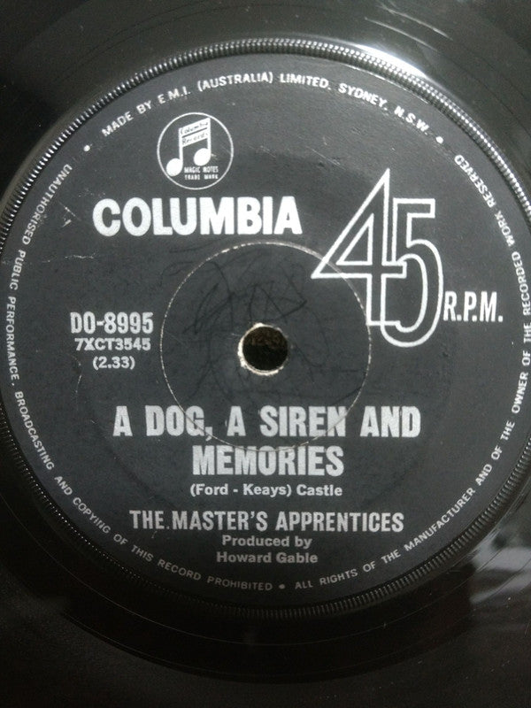 The Master&#39;s Apprentices : A Dog, A Siren And Memories (7&quot;, Single)