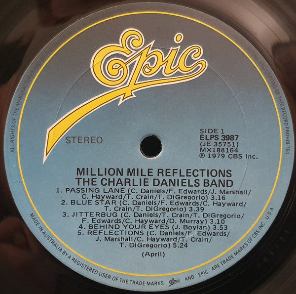 The Charlie Daniels Band : Million Mile Reflections / Full Moon (LP, Album, RE + LP, Album, RE + Comp, Gat)