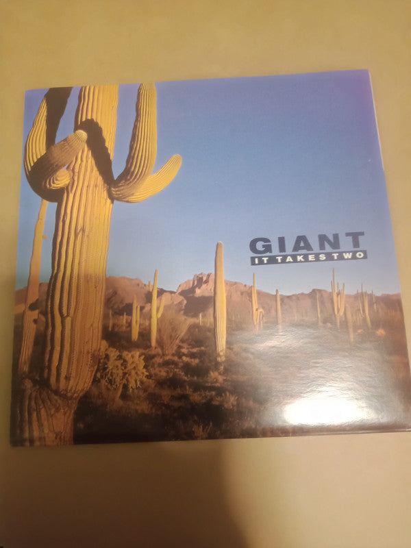 Giant (4) : It Takes Two (7&quot;)