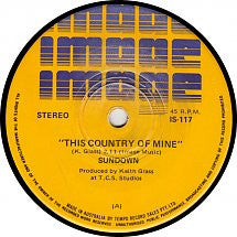 Sundown (14) : This Country Of Mine / Outback Dan (7", Single)