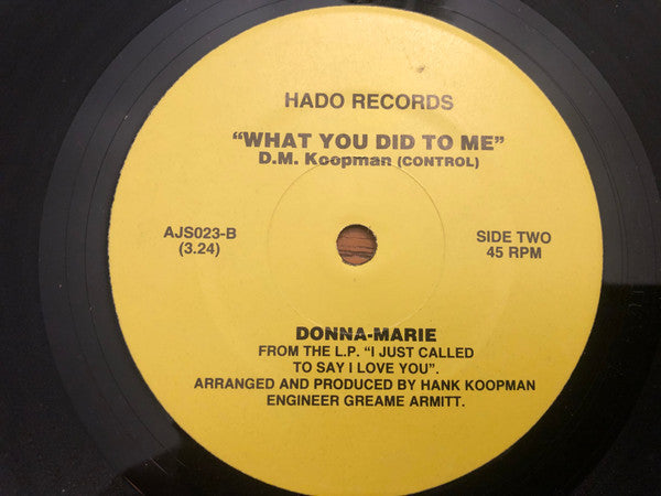 Donna-Marie (4) : Someone Warm To Hold (7", Single)