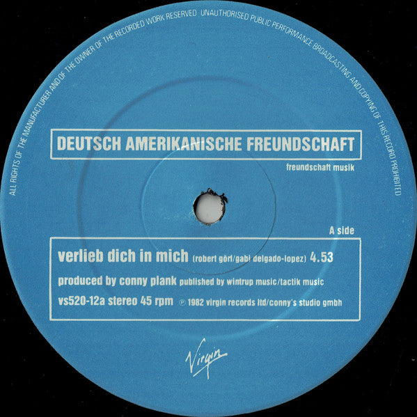 Deutsch Amerikanische Freundschaft : Verlieb Dich In Mich / Ein Bisschen Krieg (12", Single)