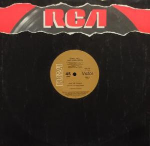 Daryl Hall & John Oates : Out Of Touch (12", Single)