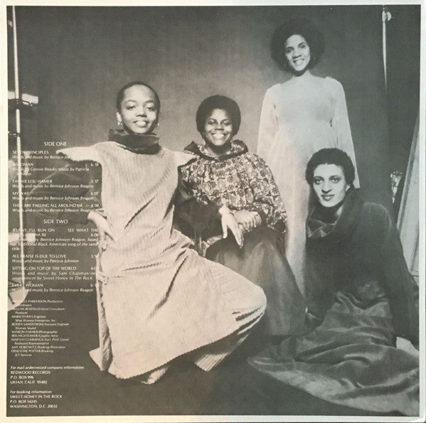 Sweet Honey In The Rock : B'lieve I'll Run On.... See What The End's Gonna Be (LP, Album)