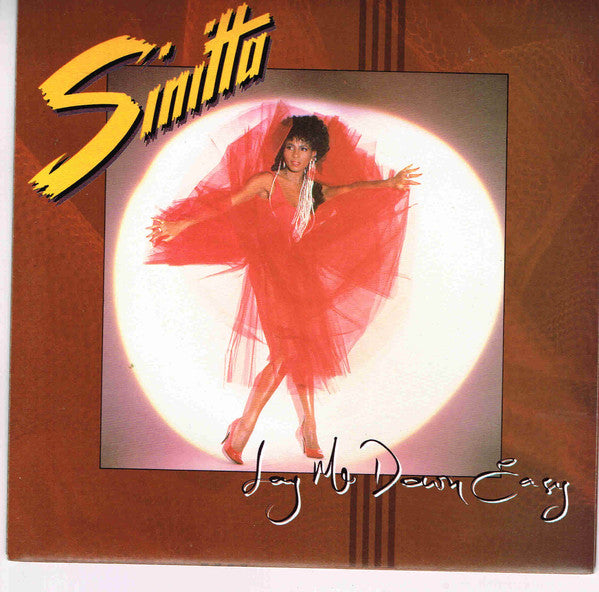 Sinitta : Lay Me Down Easy (7&quot;)