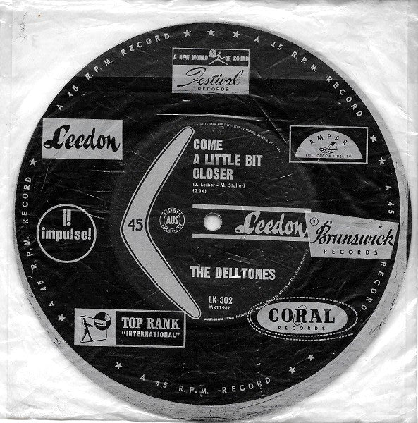 The Delltones : Come A Little Bit Closer (7", Single)