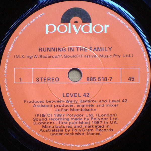 Level 42 : Running In The Family (7&quot;, Single)