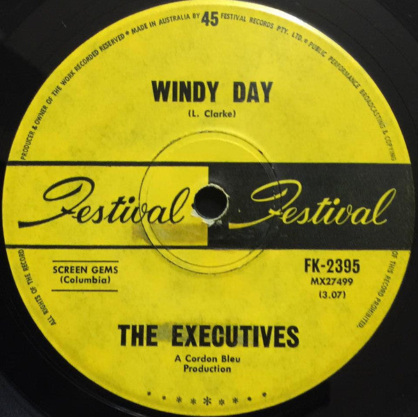 The Executives (3) : Windy Day (7", Single)