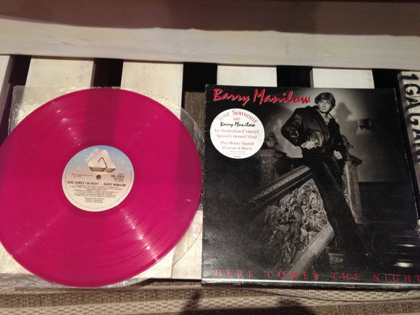 Barry Manilow : Here Comes The Night (LP, Album, Ltd, Pin)