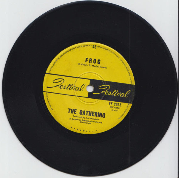 The Gathering (9) : Lovely Loretta (7", Single)