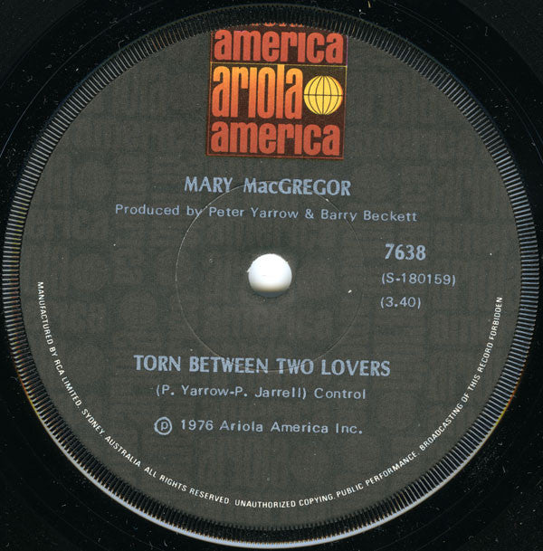 Mary MacGregor : Torn Between Two Lovers (7", Single)