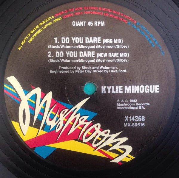 Kylie Minogue : Give Me Just A Little More Time (12", Single)