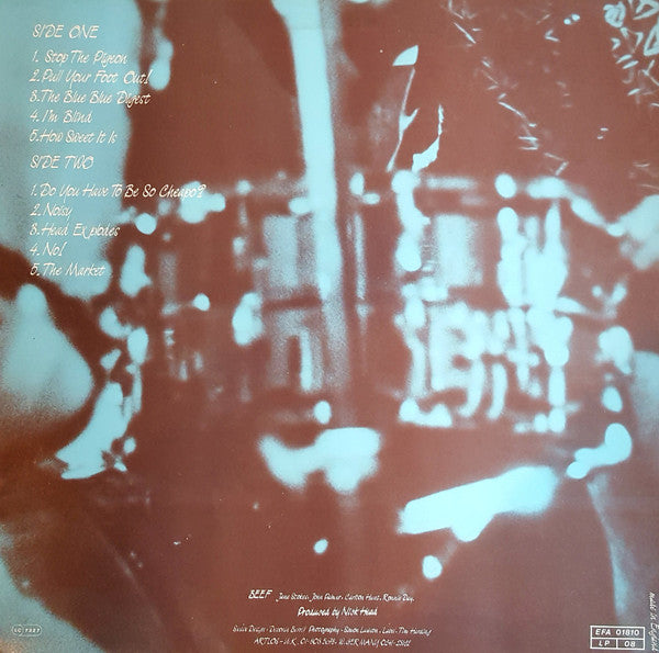 BEEF (4) : Living In A Hee Hee Hey (LP, Album)