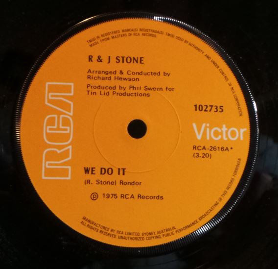 R & J Stone : We Do It (7", Single)