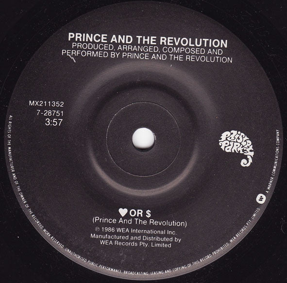 Prince And The Revolution : Kiss (7")