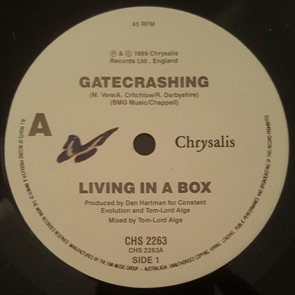 Living In A Box : Gatecrashing (7", Single)