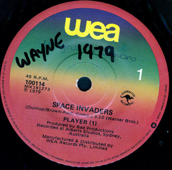 Player [1] : Space Invaders (7", Single)